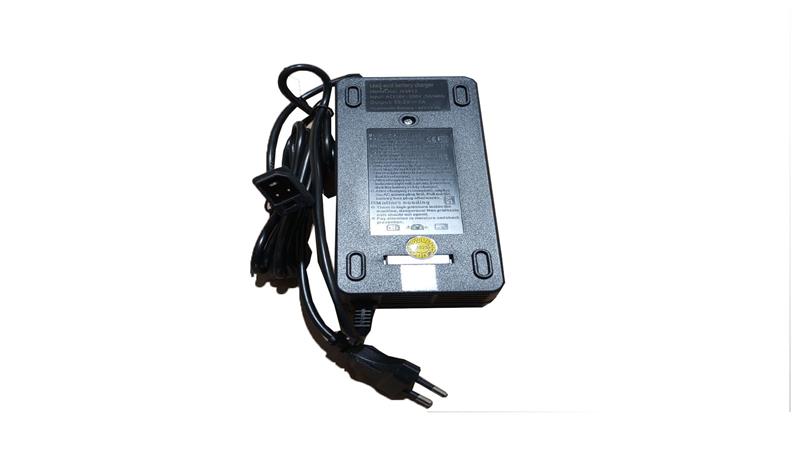 ŞARJ CİHAZI (TWISTER 10)